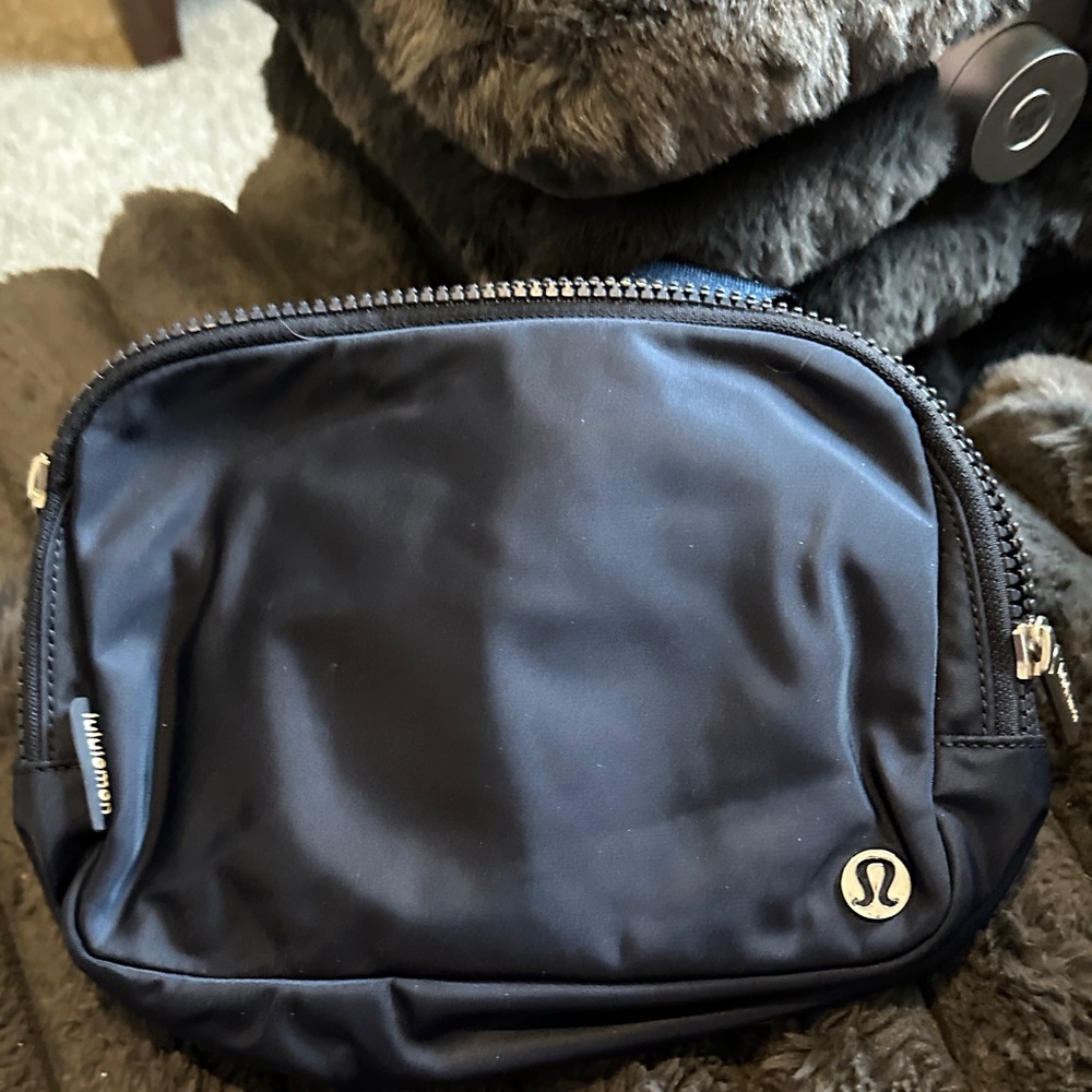 Lululemon Black Mini Pouch